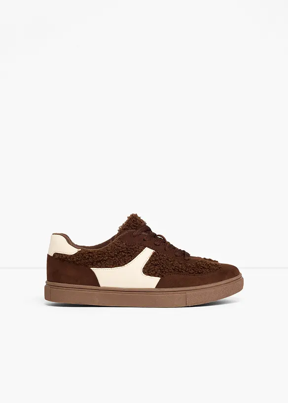 Gefütterter Sneaker im Retrolook in braun - bonprix