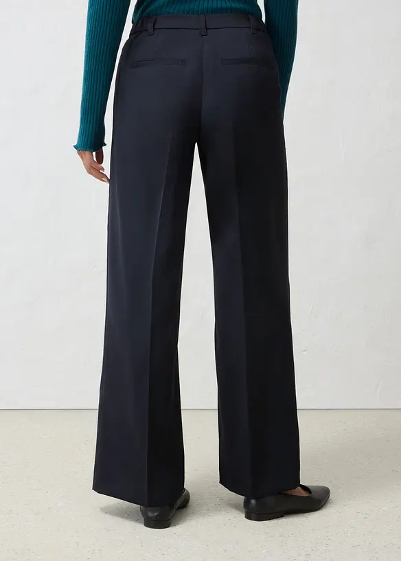 Gerade Anzugshose aus weichem Wollgemisch in schwarz von hinten - bonprix Gerade Anzugshose aus weichem Wollgemisch in schwarz von hinten - bonprix