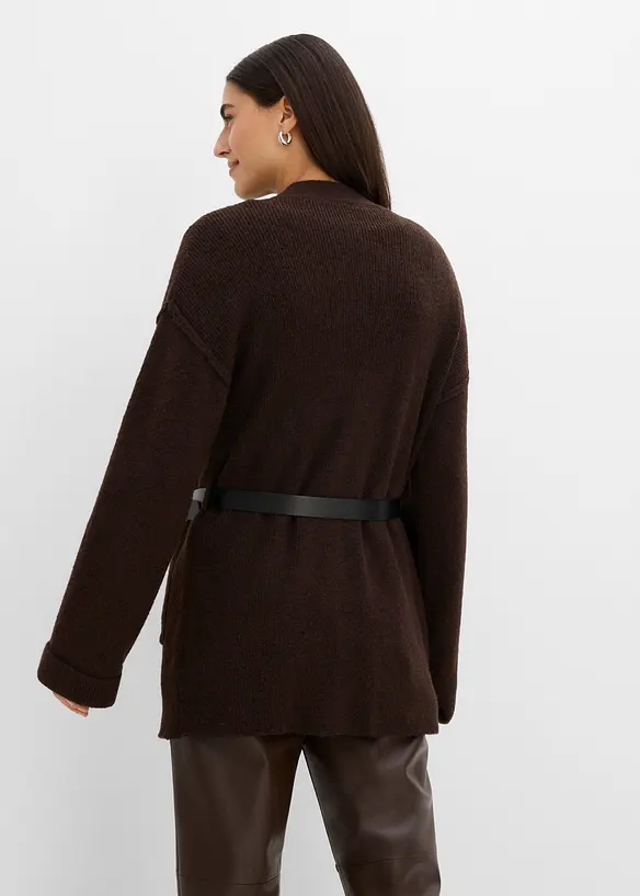 Kurzer Strickmantel mit Gürtel in braun von hinten (im Anschnitt) - bonprix