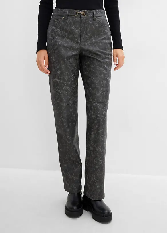 Lederimitat-Hose im Used-Look in schwarz von vorne - bonprix