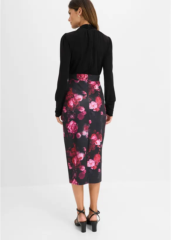 Maxikleid in schwarz von hinten (Totalaufnahme) - bonprix