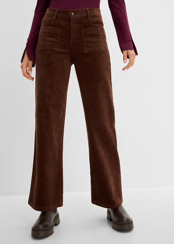 Cordhose aus Baumwoll-Stretch in braun von vorne - bonprix
