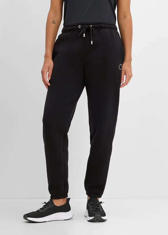 Thermo-Jogginghose, schnelltrocknend in schwarz von vorne - bonprix