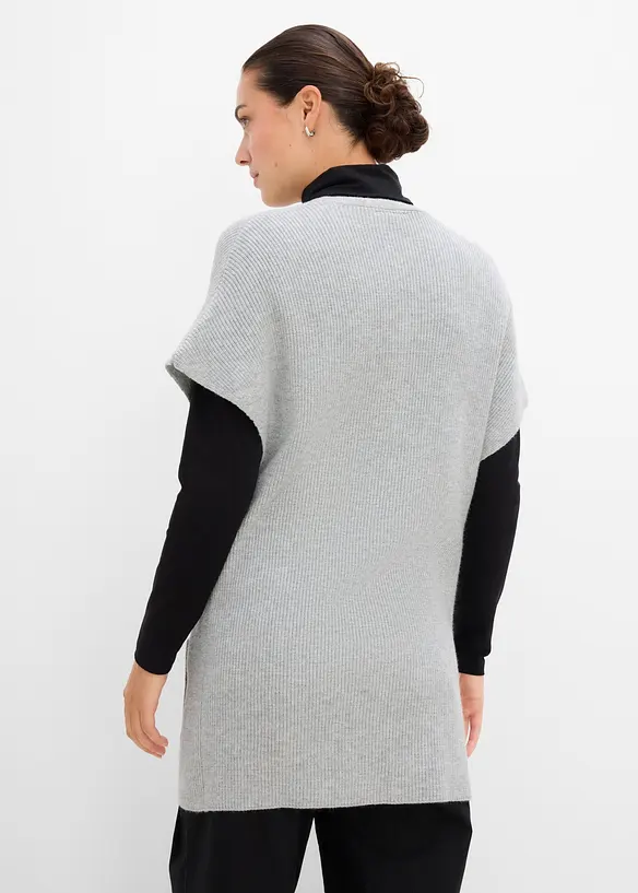 Strick-Cape aus feinem Viskose-Mix in grau von hinten (im Anschnitt) - bonprix