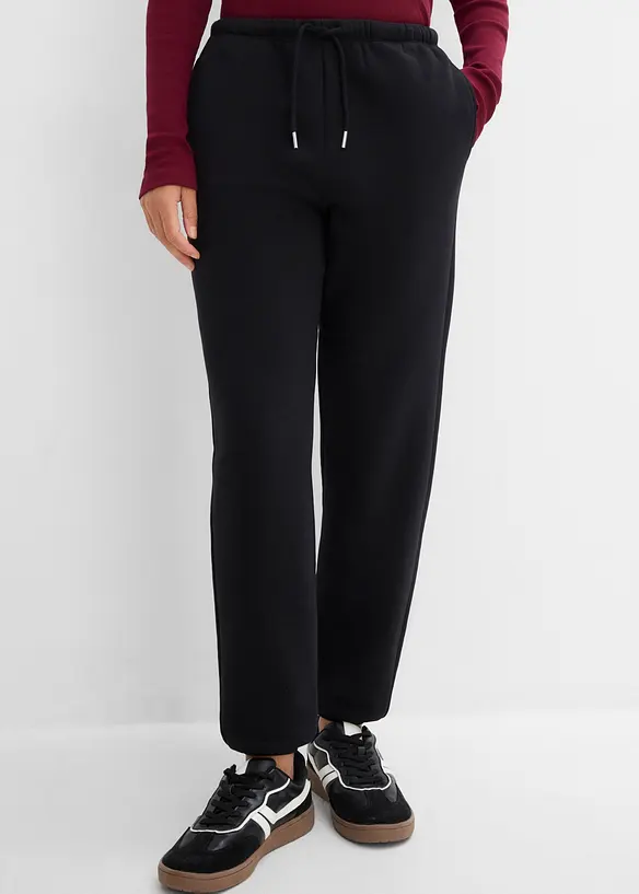 Jogginghose in schwarz von vorne - bonprix