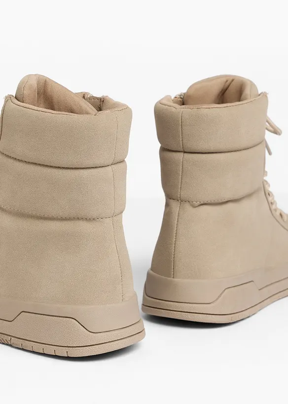 Schnürboots mit Profilsohle in grau - bonprix