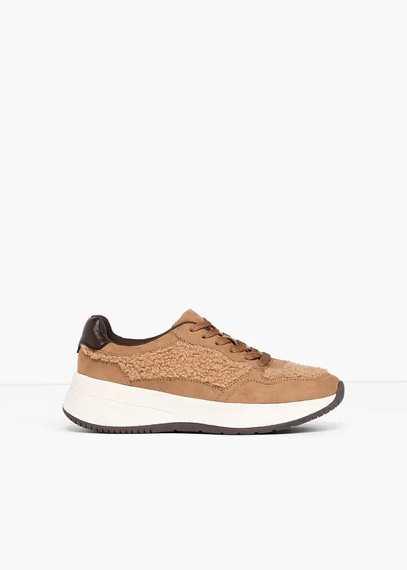 Chunky Sneaker mit Fellimitat-Details in braun - bonprix