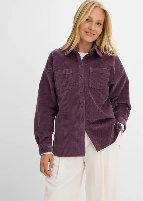 Oversize Cord-Shacket aus Baumwoll-Mix in lila von vorne (im Anschnitt) - bonprix
