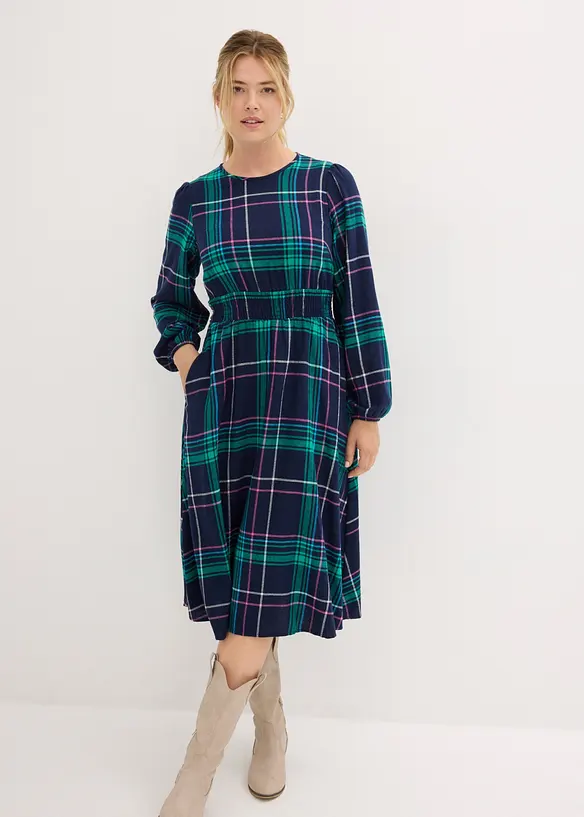 Flanellkleid aus reiner Baumwolle in blau von vorne (Totalaufnahme) - bonprix Flanellkleid aus reiner Baumwolle in blau von vorne (Totalaufnahme) - bonprix
