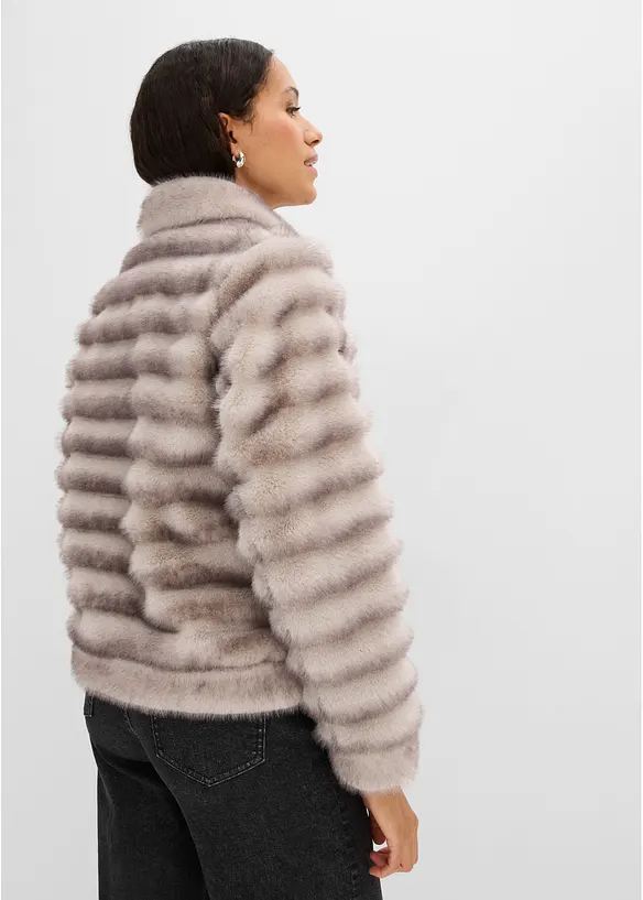 Kurze Fellimitat-Jacke in braun von hinten (im Anschnitt) - bonprix