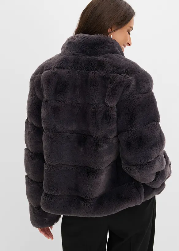 Fellimitat-Jacke mit Reißverschluss in grau von hinten (im Anschnitt) - bonprix