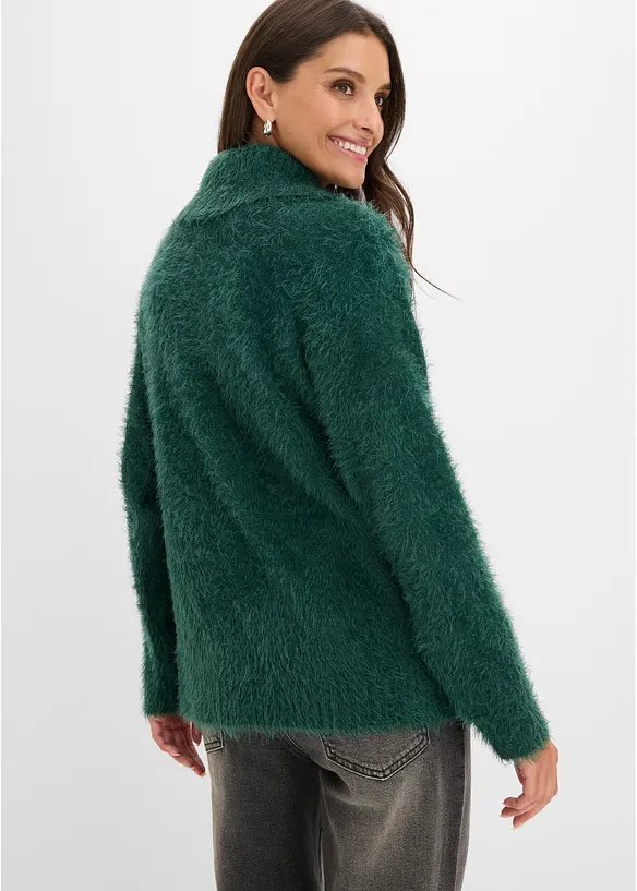 Rollkragenpullover aus weichem Federgarn in grün von hinten (im Anschnitt) - bonprix Rollkragenpullover aus weichem Federgarn in grün von hinten (im Anschnitt) - bonprix