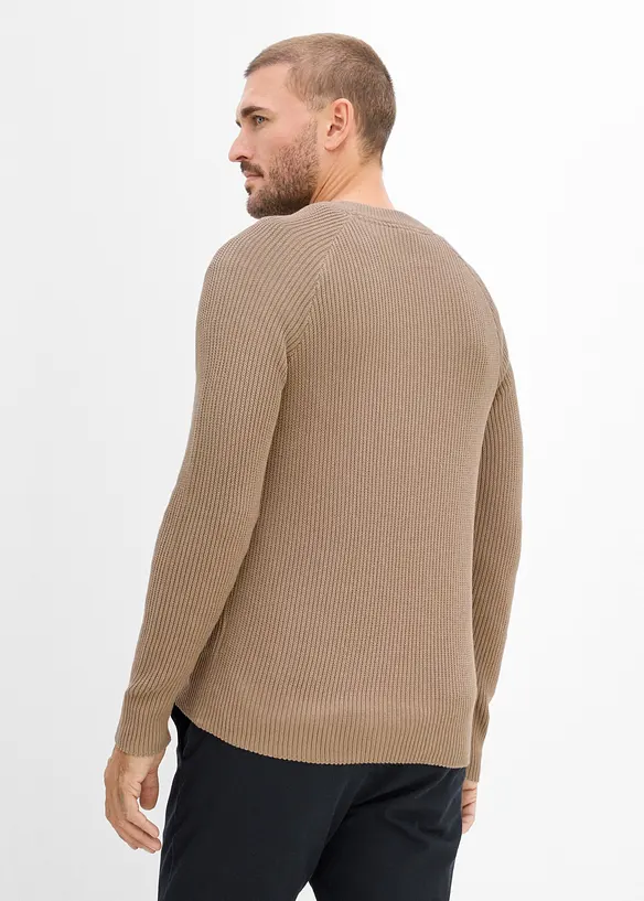 Ripp-Feinstrickpullover in Slim Fit in braun von hinten (im Anschnitt) - bonprix