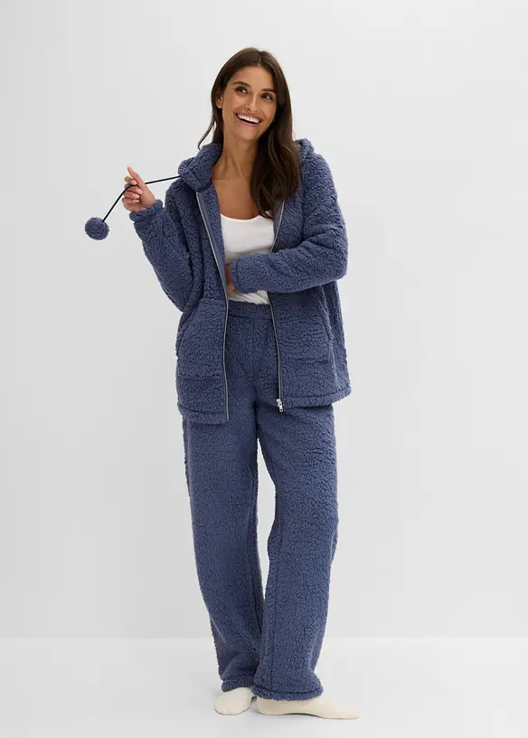 Loungewear Hausanzug aus Teddy Fleece in blau im Look von vorne (Totalaufnahme) - bonprix