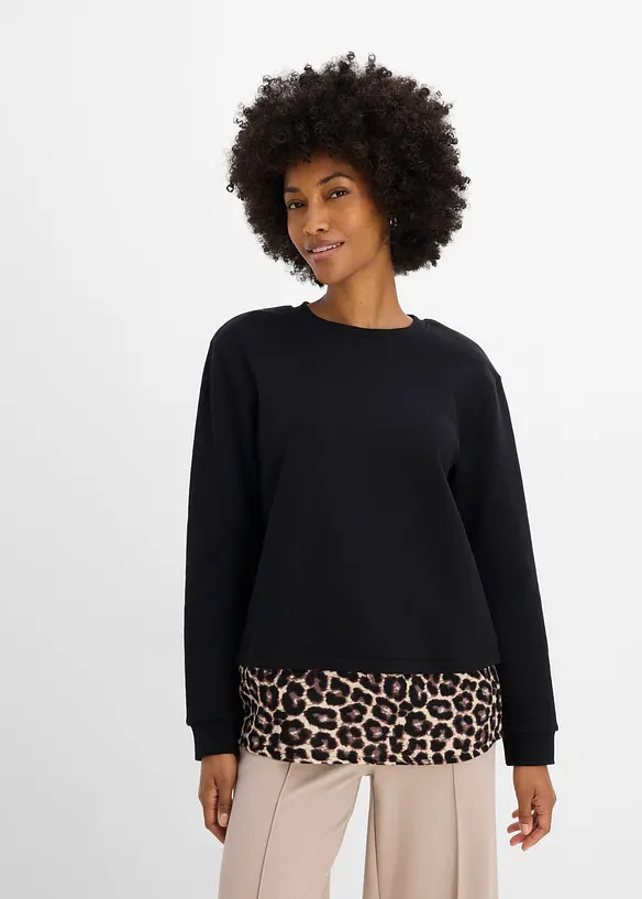 Sweatshirt mit Leo-Besatz in schwarz von vorne (im Anschnitt) - bonprix Sweatshirt mit Leo-Besatz in schwarz von vorne (im Anschnitt) - bonprix