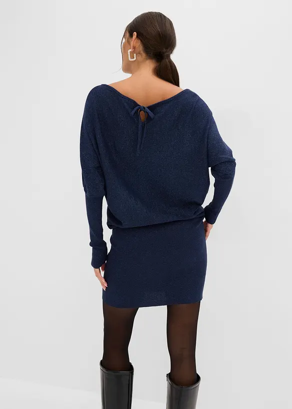 Strickkleid aus fließendem Viskose-Mix in blau von hinten (Totalaufnahme) - bonprix Strickkleid aus fließendem Viskose-Mix in blau von hinten (Totalaufnahme) - bonprix