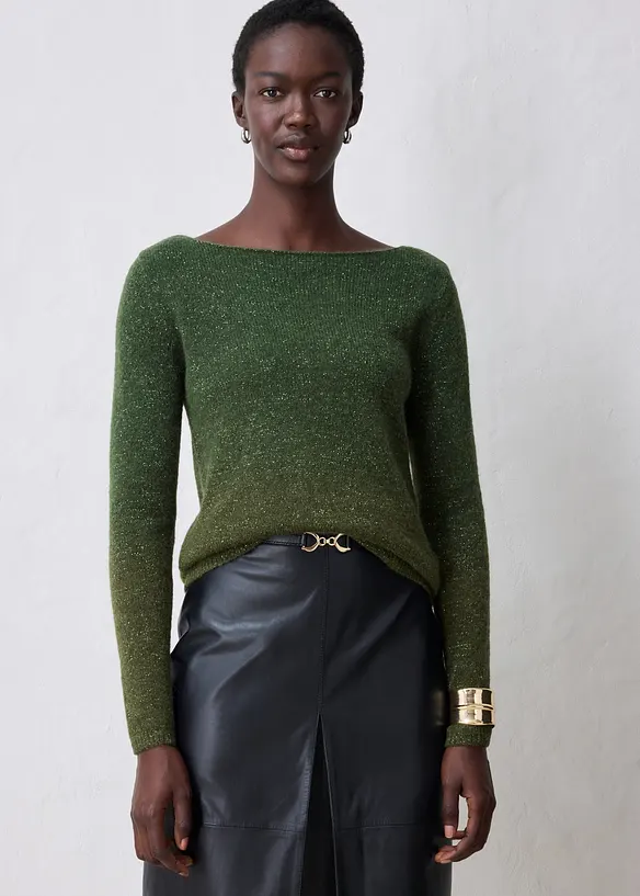 Pullover aus weichem Alpaka-Mix in grün von vorne (im Anschnitt) - bonprix