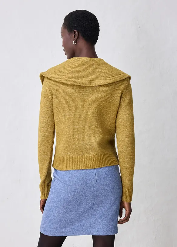 Pullover aus weichem Woll-Mix in grün von hinten (im Anschnitt) - bonprix