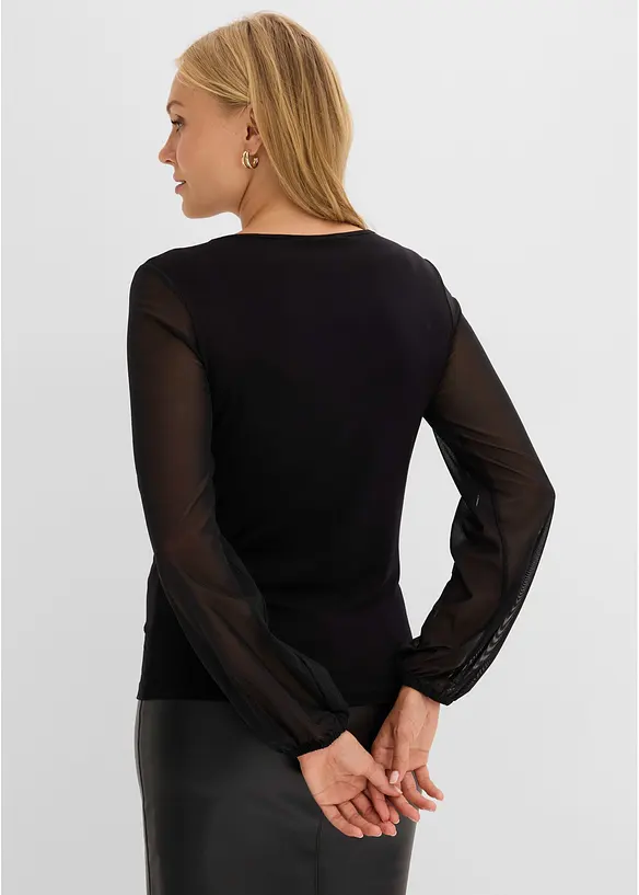 Langarmshirt mit Spitzenbesatz am V-Ausschnitt in schwarz von hinten (im Anschnitt) - bonprix