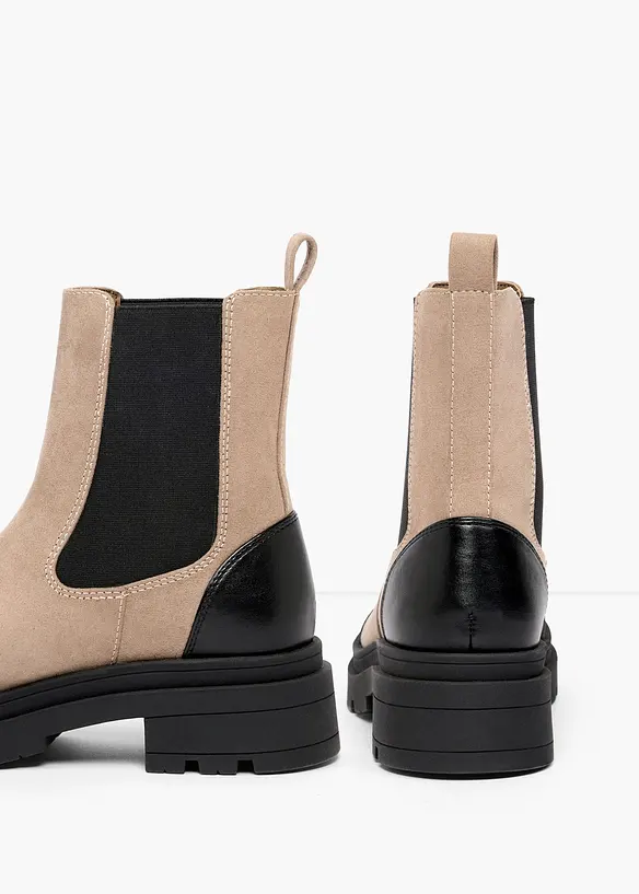 Chelsea-Boots mit Profilsohle in braun - bonprix