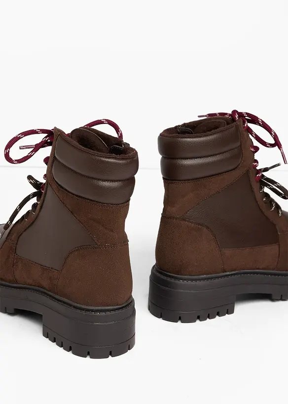 Schnürboots mit Profilsohle in braun - bonprix