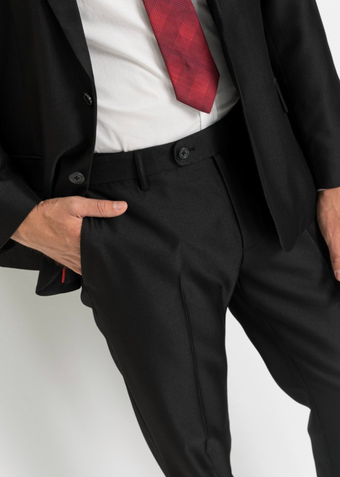 Modischer Anzug im 3teiligen Set Krawatte Sakko, aus: Hose und bestehend