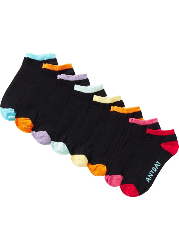 Sneaker Socken Wochentage (8er Pack) mit Bio-Baumwolle in schwarz von vorne - bpc bonprix collection