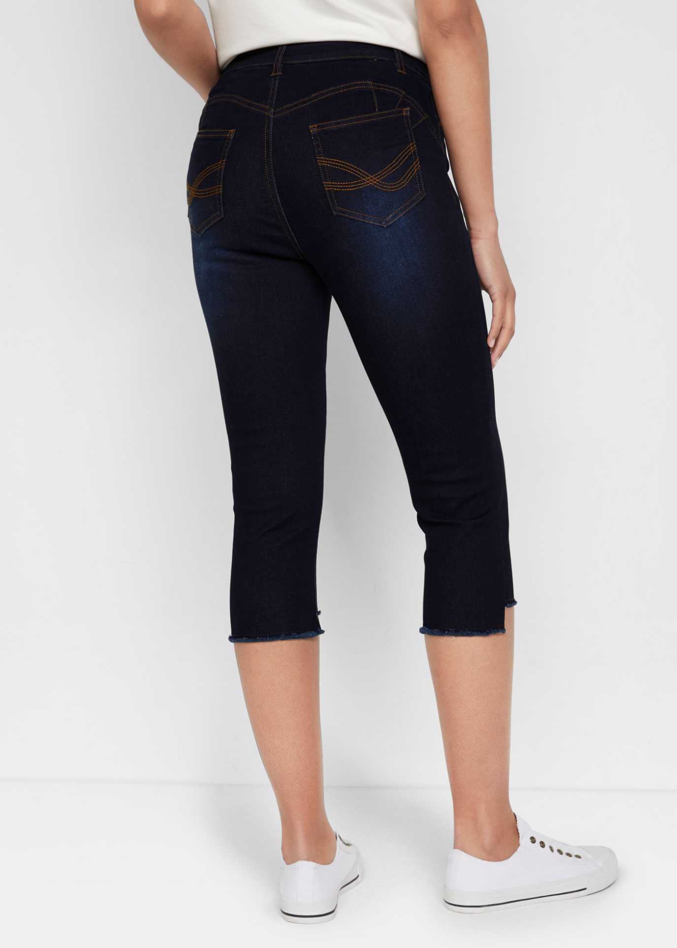 3x1 Denim Tapered-Cropped-Jeans in Schwarz Damen Bekleidung Jeans Capri-Jeans und cropped Jeans 