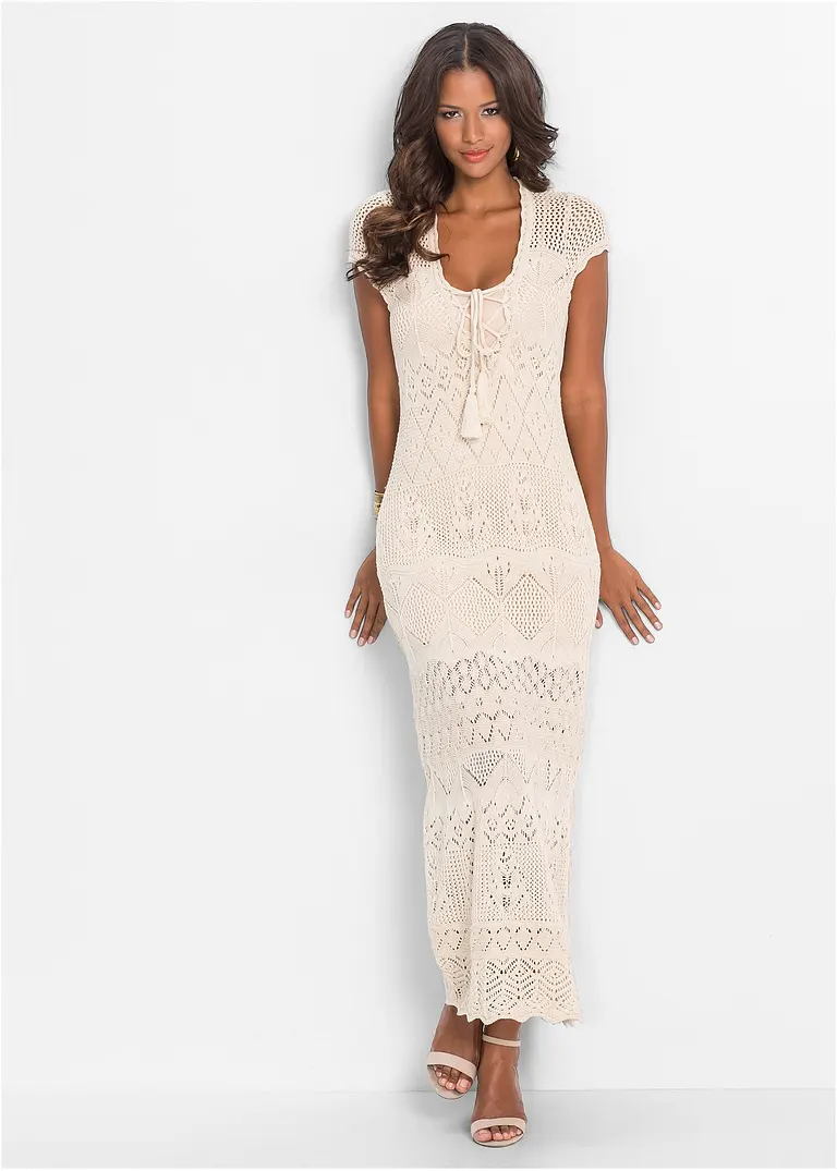 Strickkleid in beige von vorne (Totalaufnahme) - bonprix