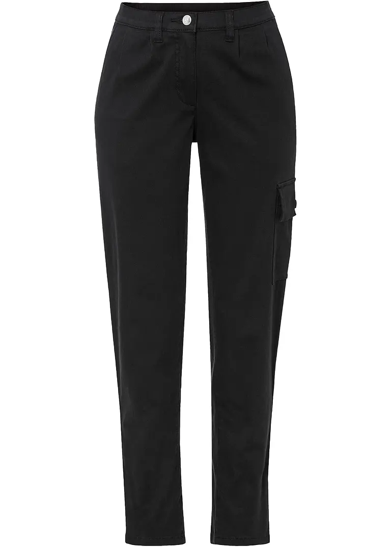 Twill-Cargohose, 7/8-Länge in schwarz von vorne - bonprix