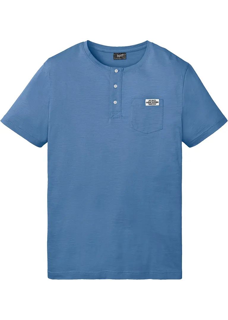 Henleyshirt, Kurzarm mit Komfortschnitt aus Bio Baumwolle in blau von vorne - bonprix