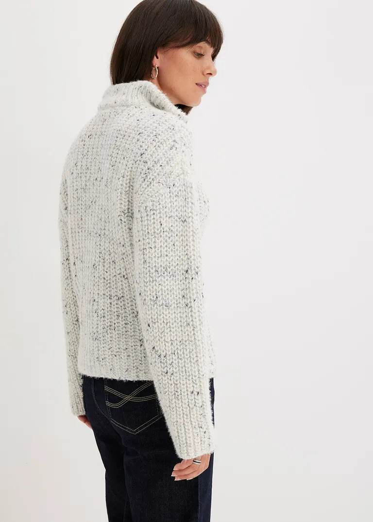 Troyer mit überschnittener Schulter in weiß von hinten (im Anschnitt) - bonprix