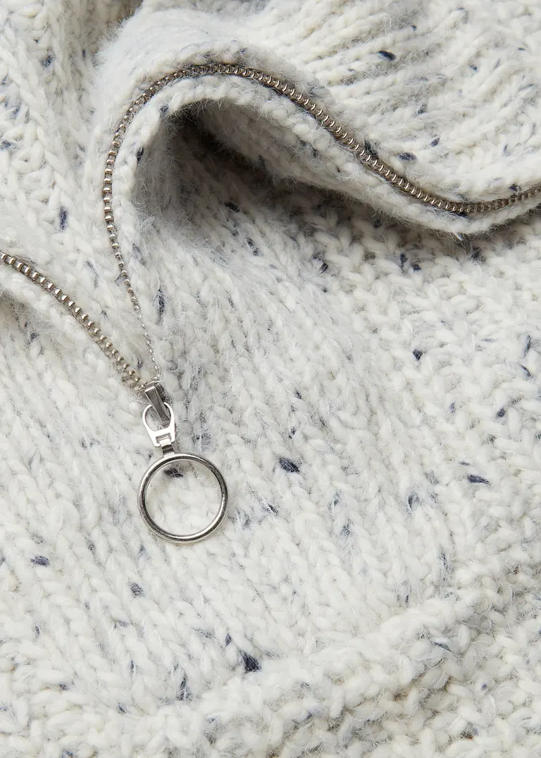 Troyer mit überschnittener Schulter in weiß - bonprix