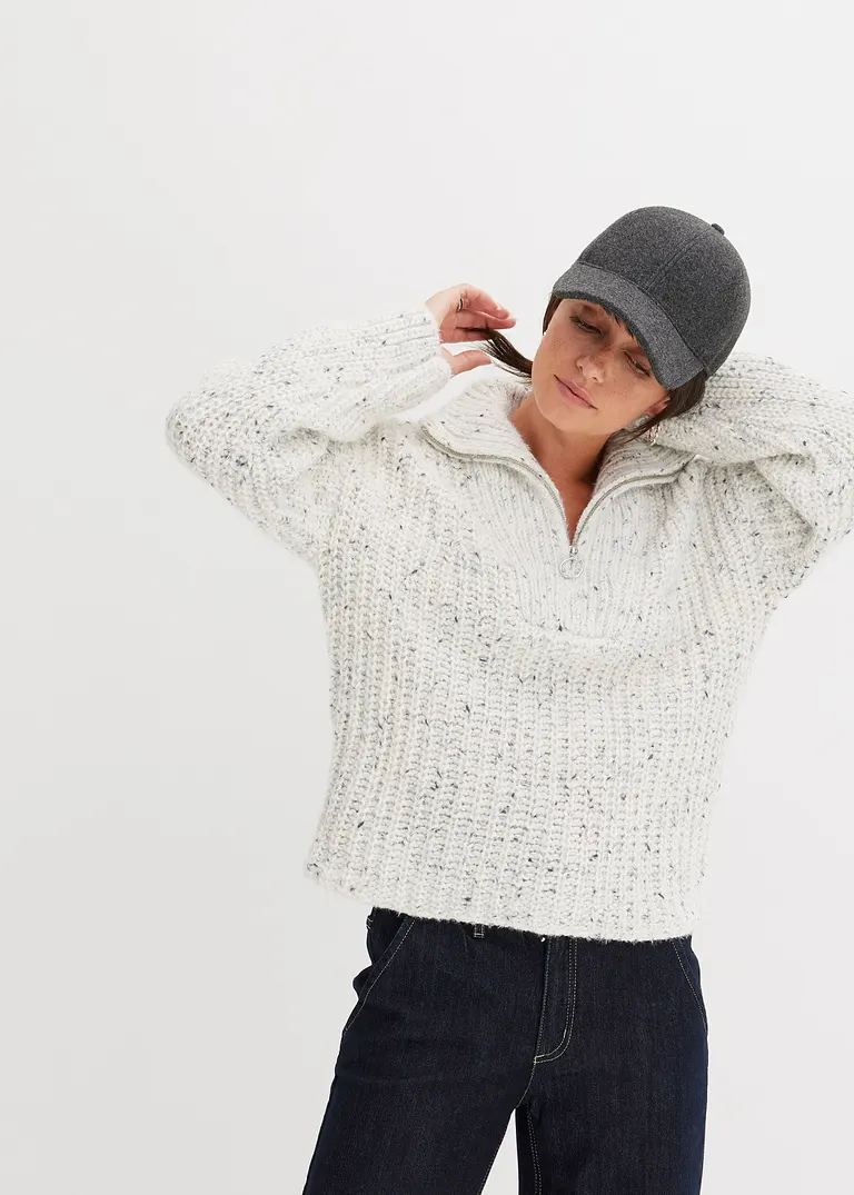 Troyer mit überschnittener Schulter in weiß von vorne (im Anschnitt) - bonprix