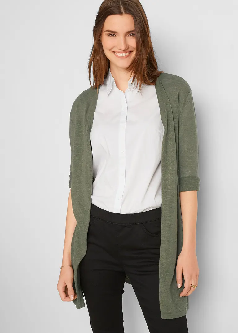 Longstrickjacke, offen in grün von vorne (im Anschnitt) - bonprix