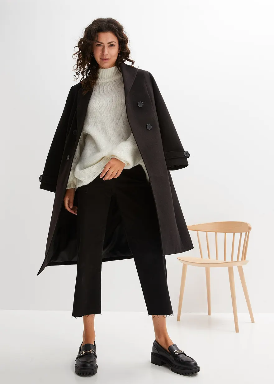 Grobstrick-Pullover in weiß im Look von vorne (Totalaufnahme) - bonprix