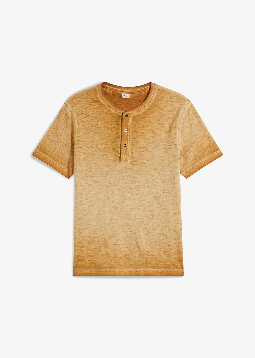 Henleyshirt, Kurzarm aus reiner Bio-Baumwolle in gewaschener Optik in beige von vorne - bonprix