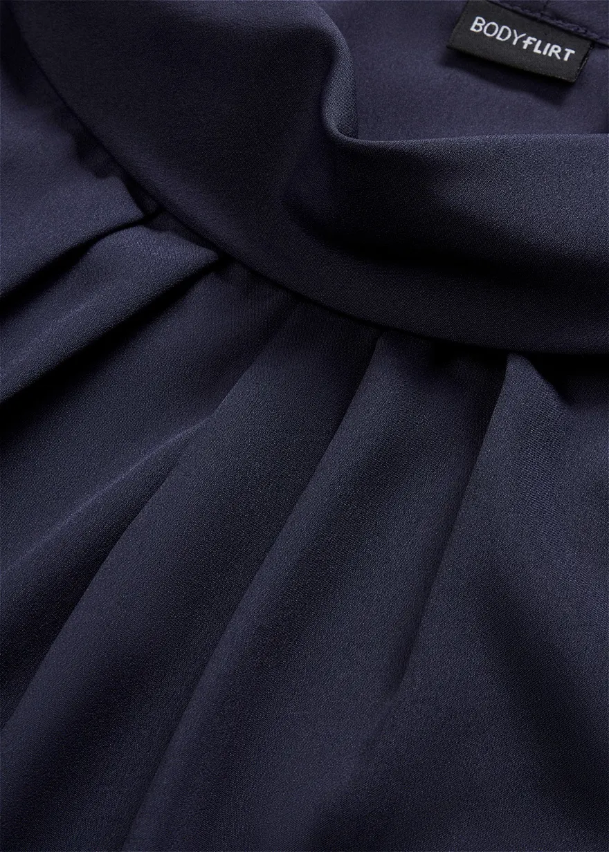 Blusentop in blau - bonprix