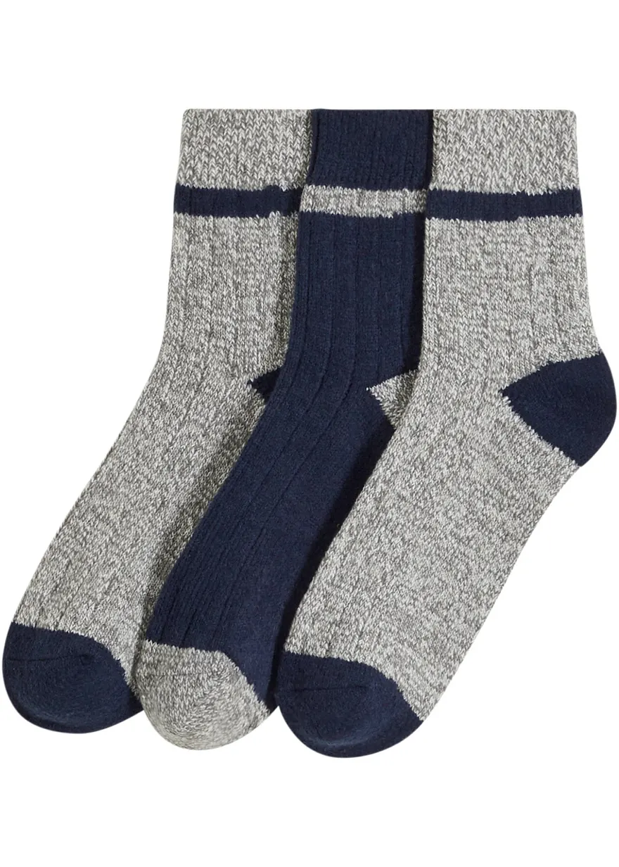 Weiche Halbsocken mit Rippstruktur (3er Pack) in blau von vorne - bonprix