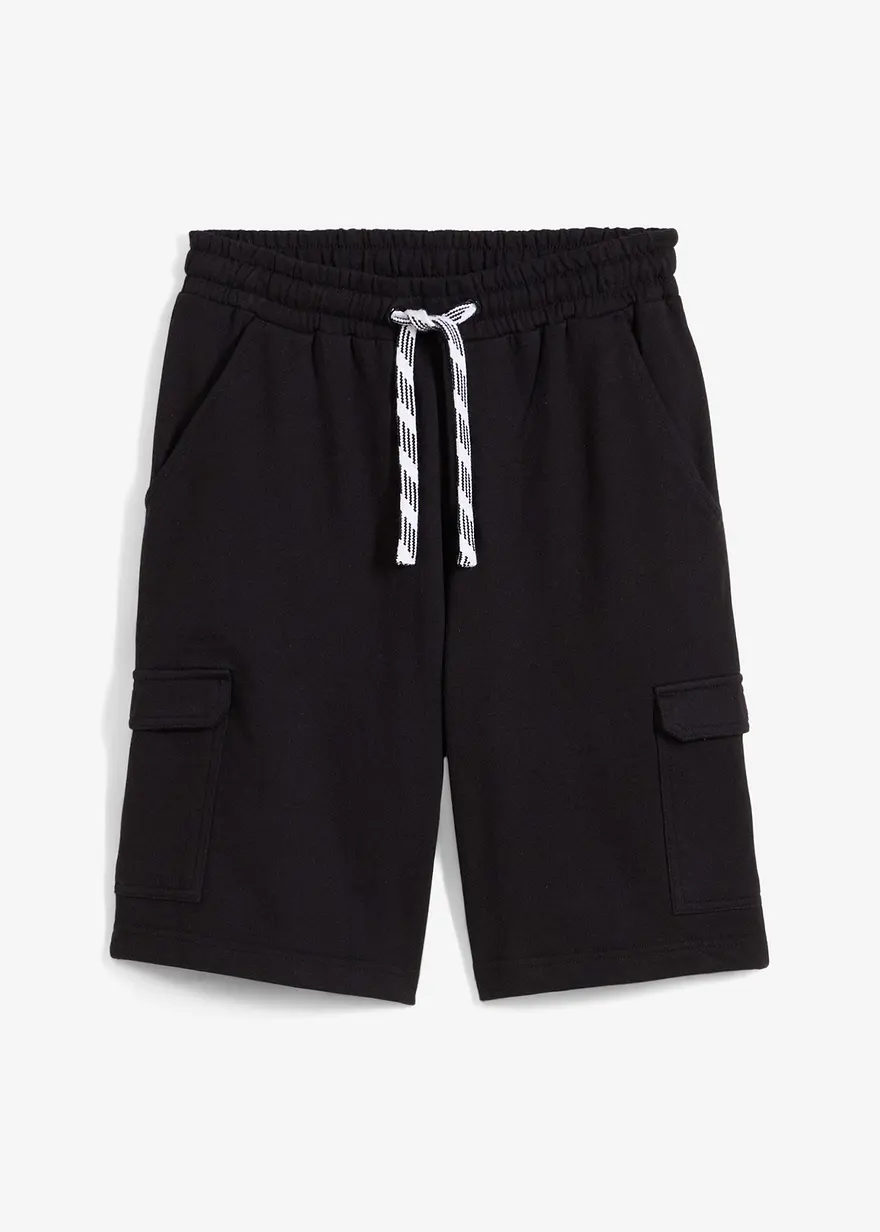 Sweat-Bermuda mit Cargotaschen aus reiner Bio-Baumwolle in schwarz von vorne - bonprix