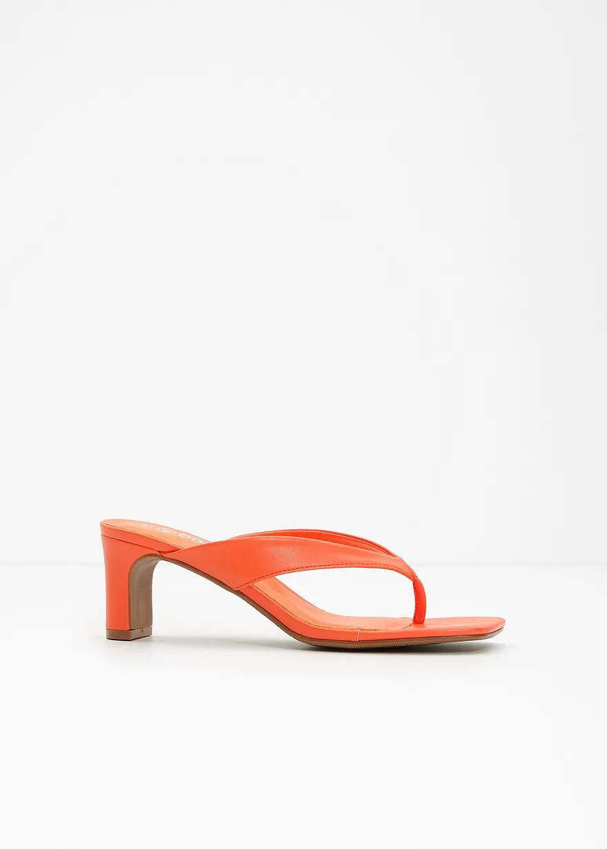 Zehenstegpantolette in orange - bonprix