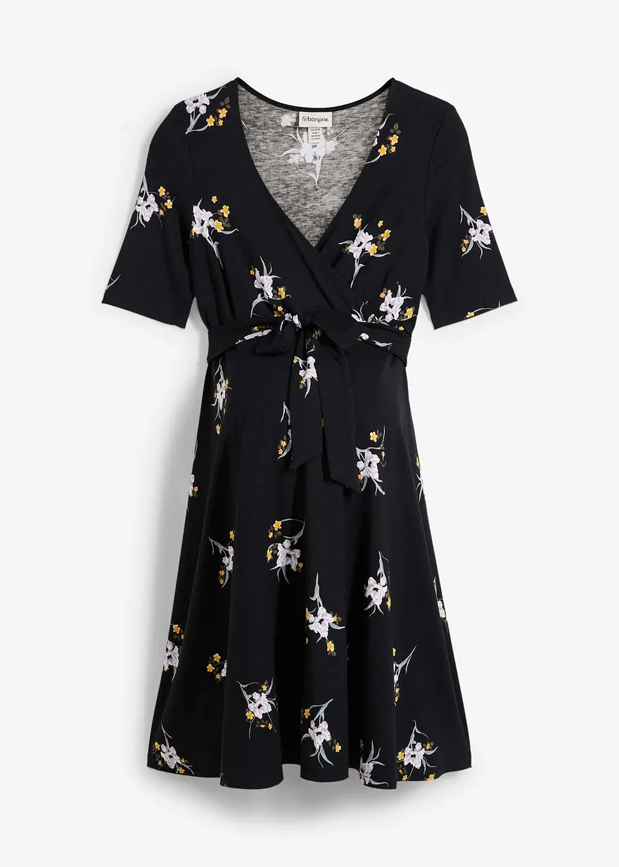 Umstands- und Stillkleid aus weicher Viskose in schwarz von vorne - bonprix