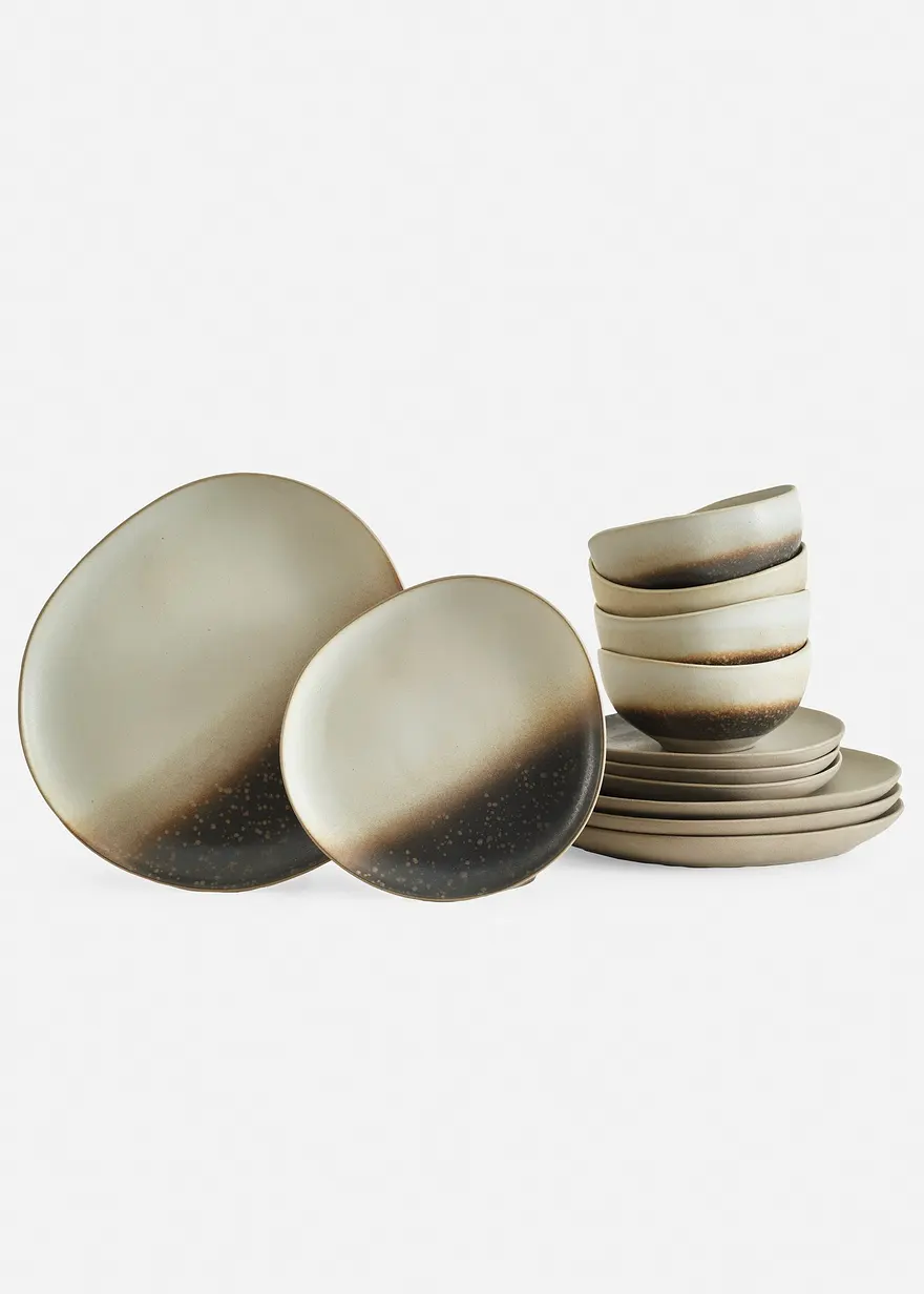 Geschirr-Set (12-tlg. Set) in grau von vorne - bonprix