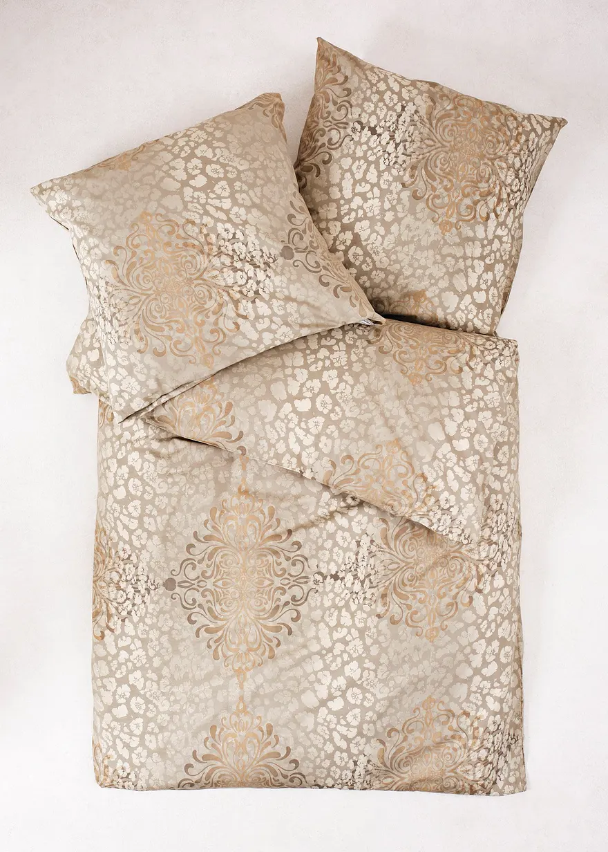 Perkal Bettwäsche mit Ornamenten in braun von vorne - bonprix