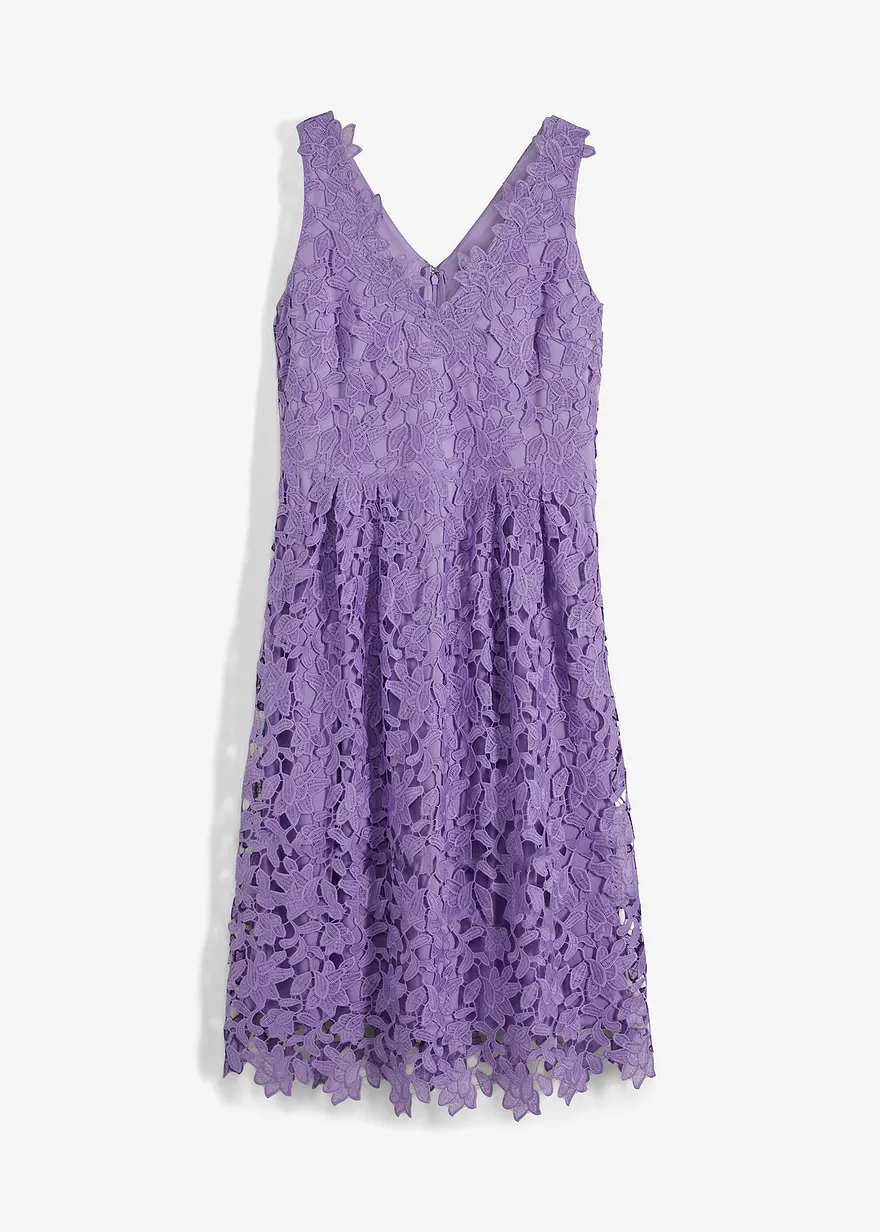 Spitzenkleid mit Häkeleinsatz in lila von vorne - bonprix