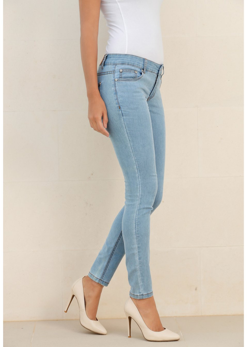 926935 Bonprix джинсы skinny синий выбеленный