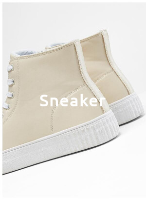 Sneaker >